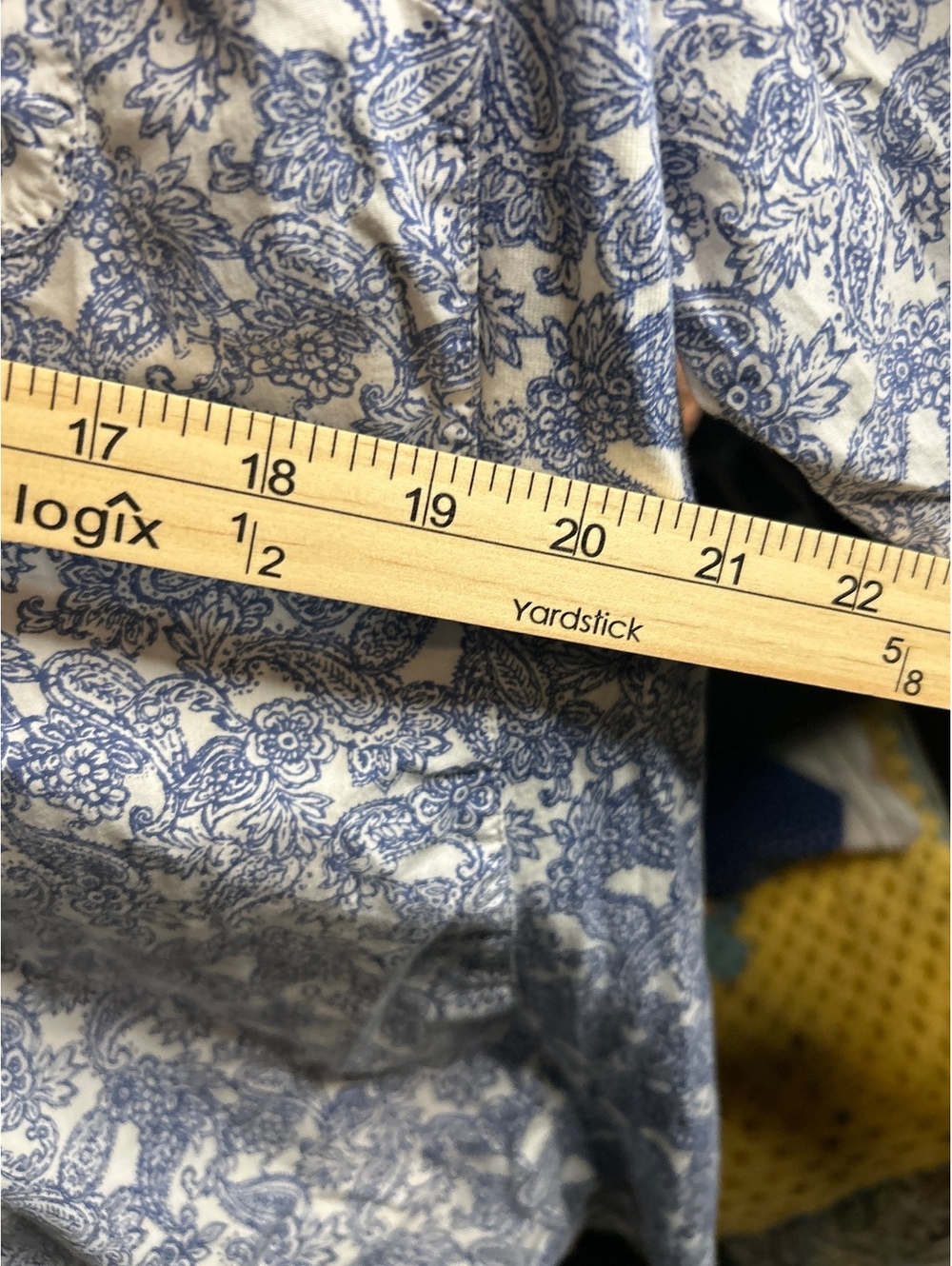 Cathy XL Blue and White Paisley Button-Up Shirt - Picture 5 of 6